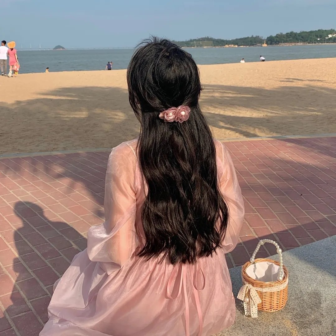 黑白魔女库伊拉
